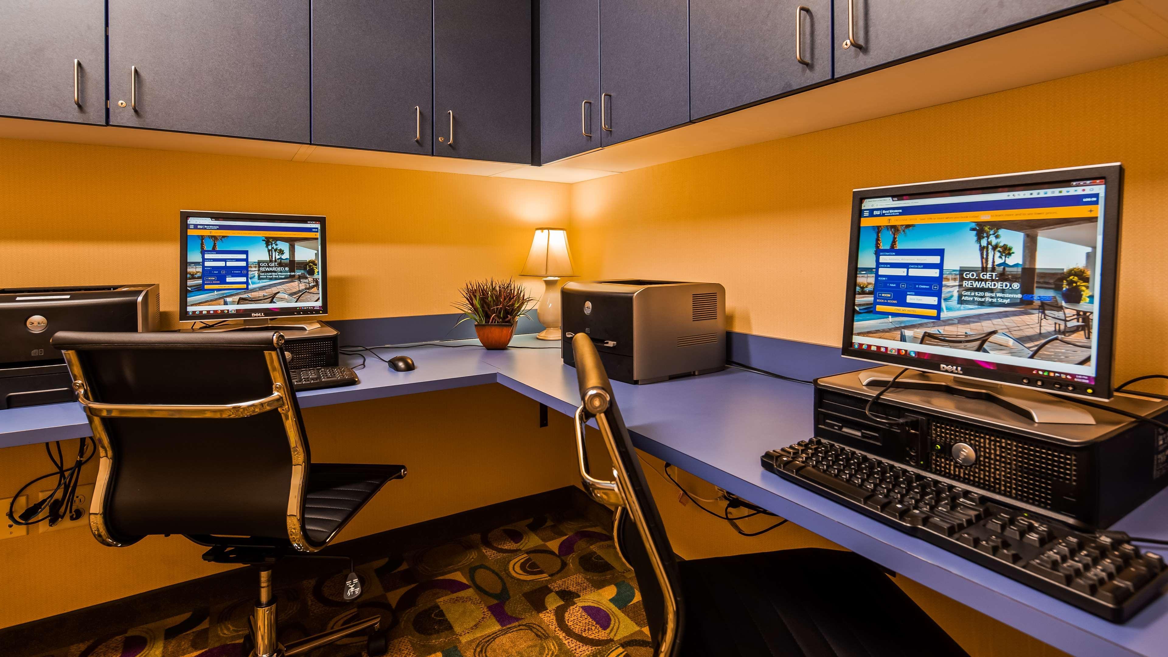 Best Western Plus Victor Inn & Suites Exterior foto